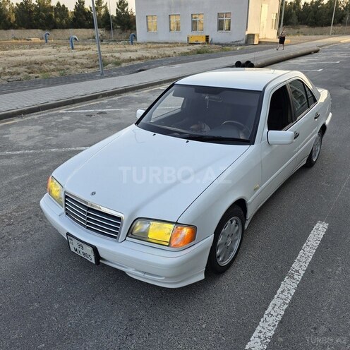 Mercedes C 200 1998, 420,000 km - 2.0 l - Bakı