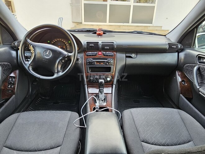 Mercedes C 200 2001, 321,456 km - 2.0 l - Bakı