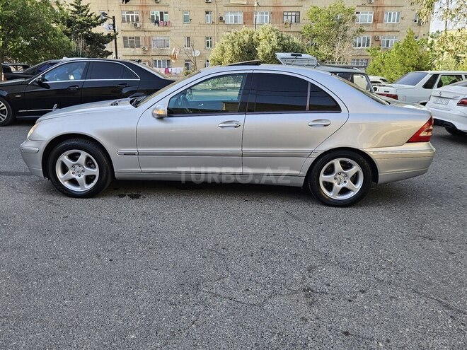Mercedes C 200 2001, 321,456 km - 2.0 l - Bakı