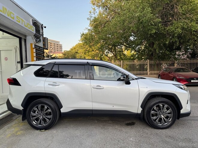 Toyota RAV4 2024, 3,600 km - 2.5 l - Bakı