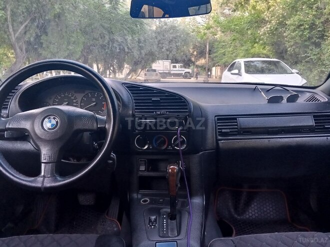 BMW 318 1993, 282,000 km - 1.8 l - Sumqayıt