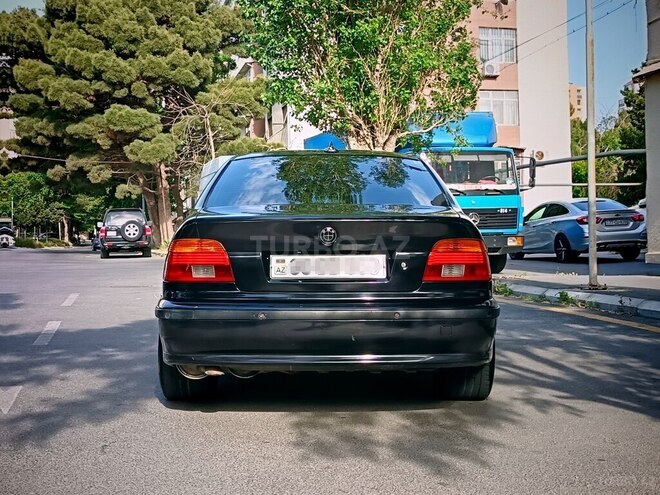 BMW 535 1997, 175,000 km - 3.5 l - Bakı