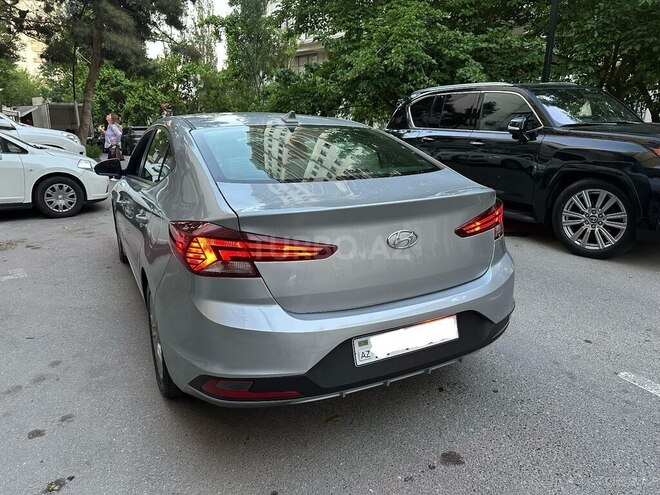 Hyundai Elantra 2019, 82,059 km - 2.0 l - Bakı