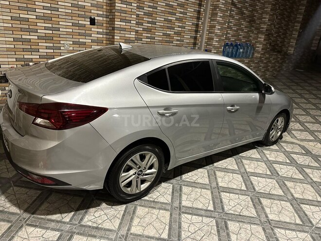Hyundai Elantra 2019, 82,059 km - 2.0 l - Bakı