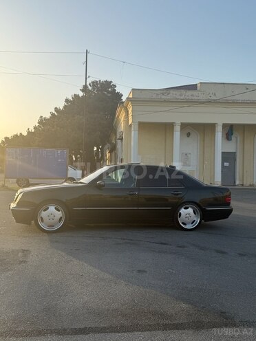 Mercedes E 270 2019, 400,000 km - 2.7 l - Bakı