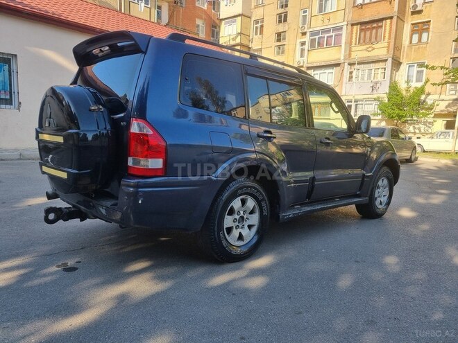 Mitsubishi Pajero 2006, 238,000 km - 3.0 l - Bakı