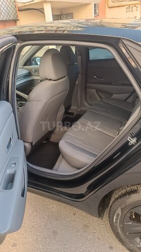 Hyundai Elantra 2021, 65,800 km - 2.0 l - Bakı