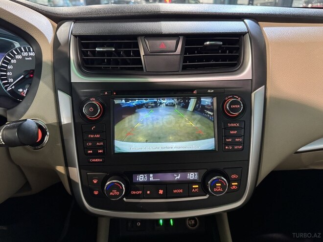 Nissan Altima 2016, 182,000 km - 2.5 l - Bakı