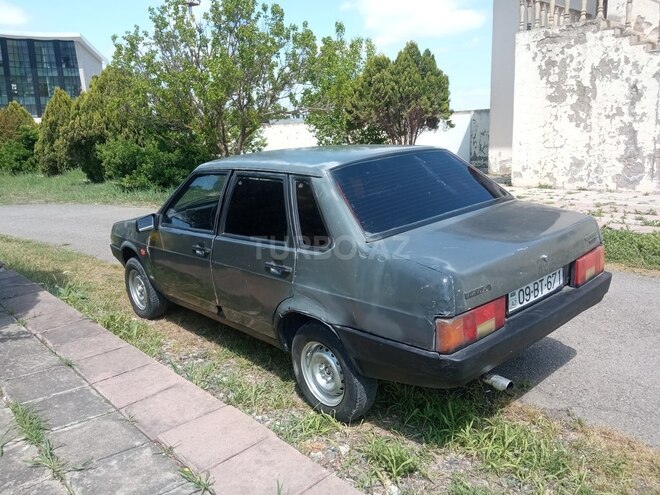 LADA (VAZ) 21099 1993, 300,000 km - 1.5 l - Salyan