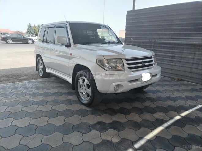 Mitsubishi Pajero io 2000, 248,433 km - 2.0 л - Gəncə