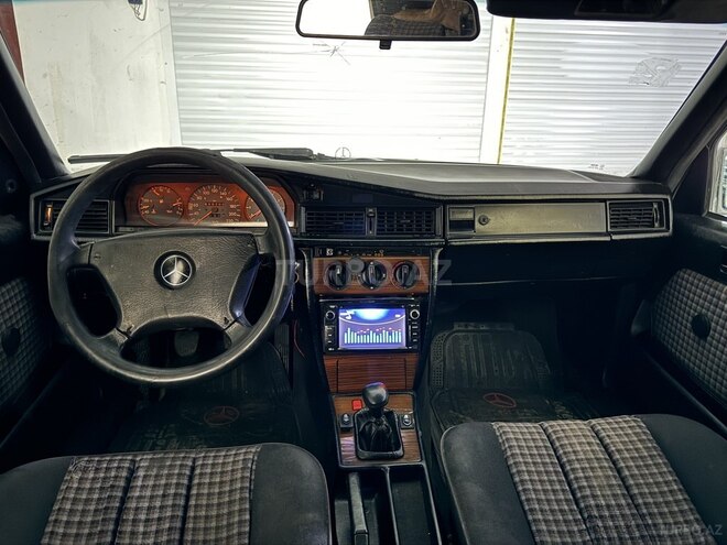 Mercedes 190 1992, 389,000 km - 1.8 л - Bakı