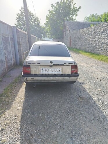 Opel Vectra 1992, 966,456 km - 1.8 l - Zaqatala