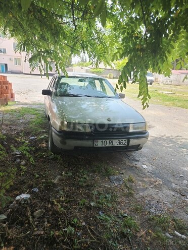 Opel Vectra 1992, 966,456 km - 1.8 l - Zaqatala