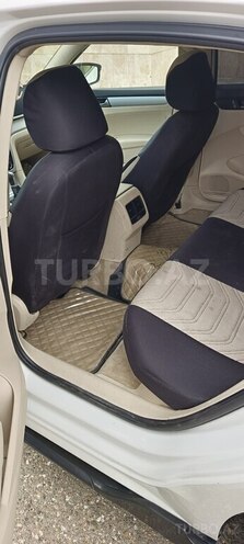 Volkswagen Passat 2012, 195,000 km - 2.5 l - Naxçıvan
