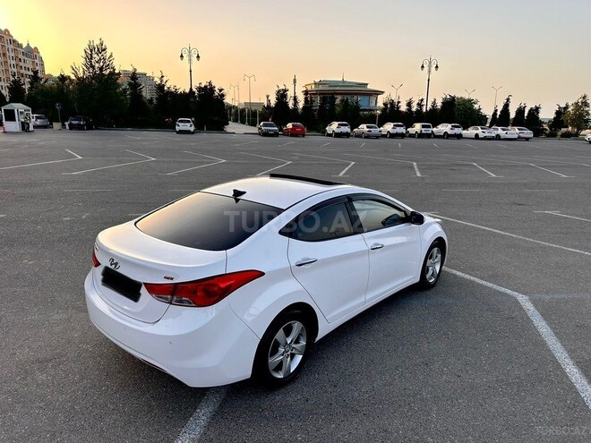 Hyundai Elantra 2013, 295,211 km - 1.6 л - Bakı