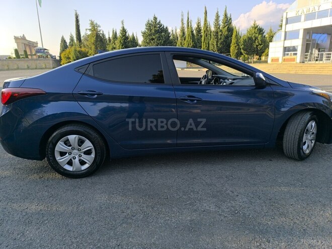 Hyundai Elantra 2015, 112,654 km - 1.8 l - Balakən