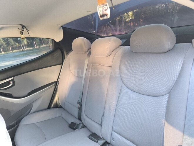 Hyundai Elantra 2015, 112,654 km - 1.8 l - Balakən