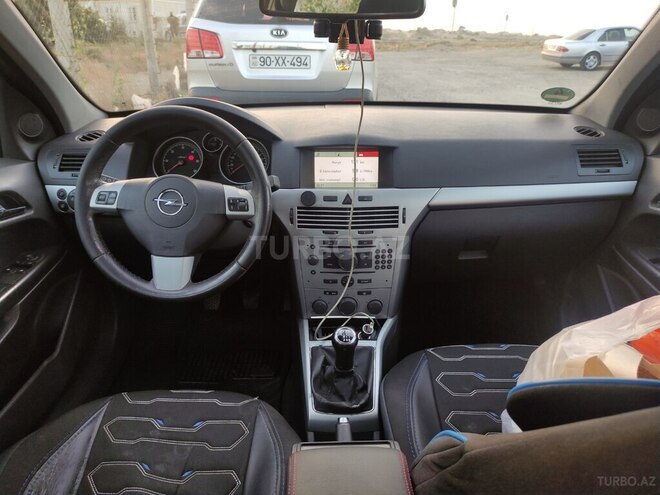 Opel Astra 2009, 300,000 km - 1.7 l - Bakı
