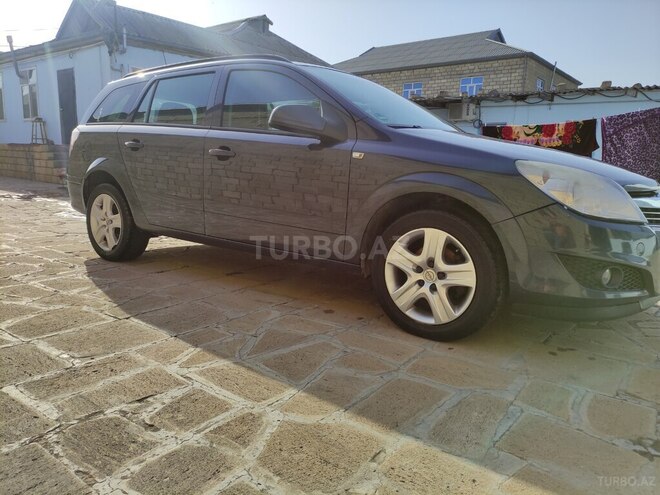 Opel Astra 2009, 300,000 km - 1.7 l - Bakı