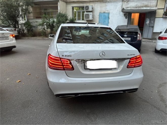 Mercedes E 220 d 2015, 159,000 km - 2.2 l - Bakı