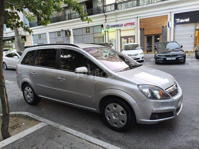 Opel Zafira 2006, 312,000 km - 1.9 l - Bakı
