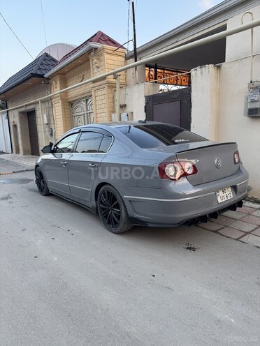 Volkswagen Passat 2006, 315,000 km - 2.0 l - Bakı