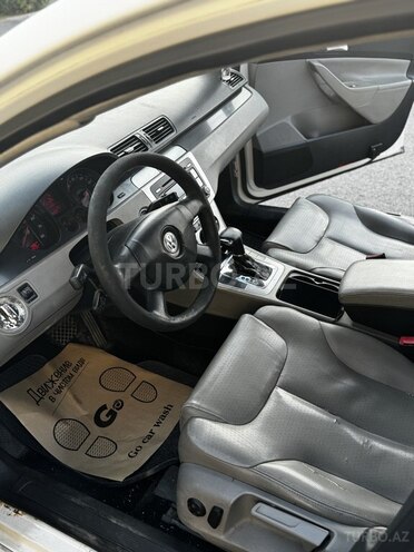 Volkswagen Passat 2006, 315,000 km - 2.0 l - Bakı