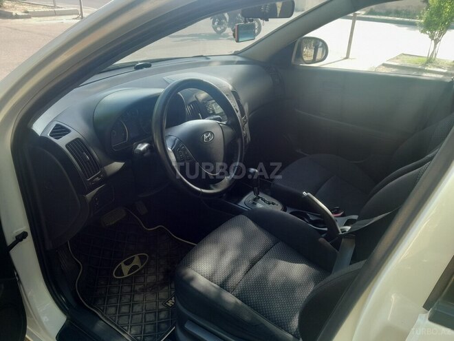 Hyundai i30 2009, 207,000 km - 1.6 l - Bakı