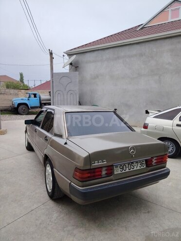 Mercedes 190 1991, 500,000 km - 2.0 l - Bərdə