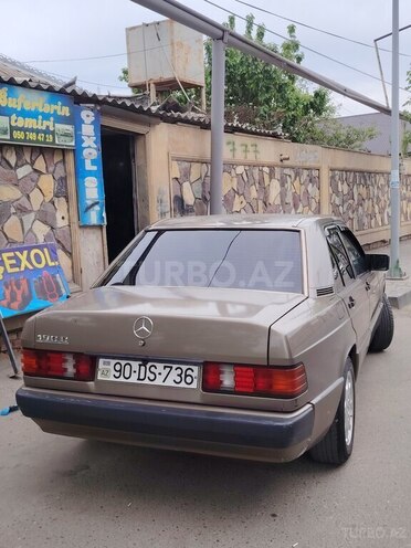Mercedes 190 1991, 500,000 km - 2.0 l - Bərdə
