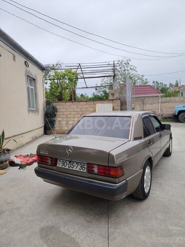 Mercedes 190 1991, 500,000 km - 2.0 l - Bərdə