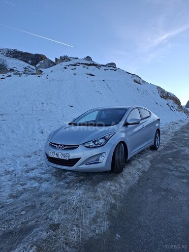 Hyundai Avante 2015, 165,000 km - 1.6 л - Bakı