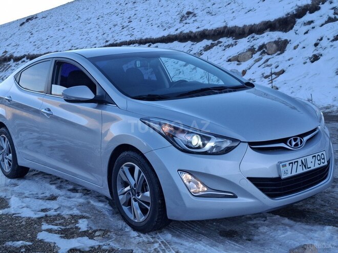 Hyundai Avante 2015, 165,000 km - 1.6 л - Bakı