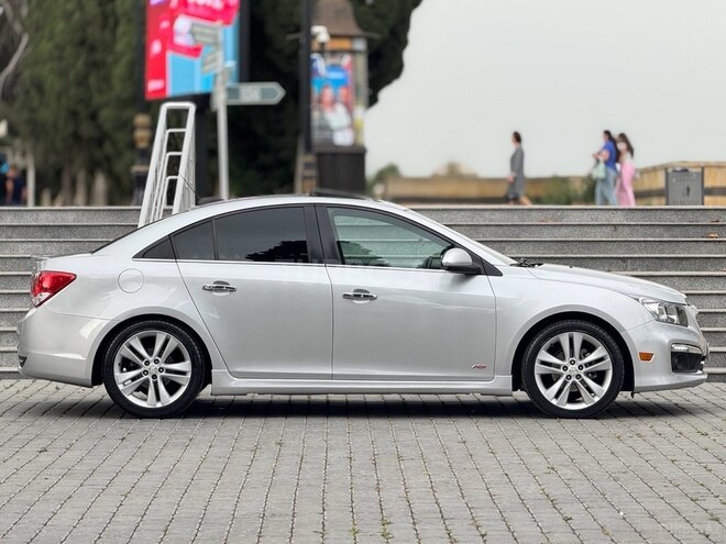 Chevrolet Cruze 2015, 142,000 km - 1.4 l - Gəncə