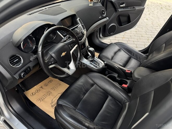 Chevrolet Cruze 2015, 142,000 km - 1.4 l - Gəncə