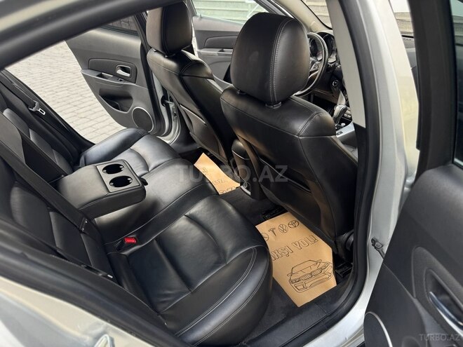 Chevrolet Cruze 2015, 142,000 km - 1.4 l - Gəncə