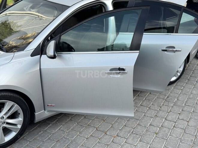 Chevrolet Cruze 2015, 142,000 km - 1.4 l - Gəncə
