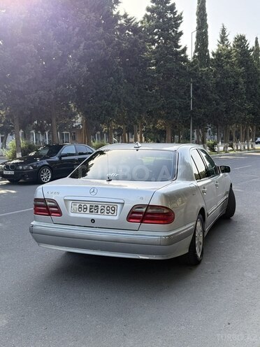 Mercedes E 220 d 2000, 399,000 km - 2.2 l - Bakı