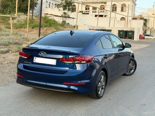 Hyundai Elantra 2018, 104,000 km - 2.0 l - Bakı