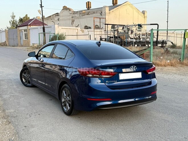 Hyundai Elantra 2018, 104,000 km - 2.0 l - Bakı