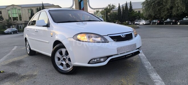 Daewoo Gentra 2014, 380,000 km - 1.5 l - Sumqayıt