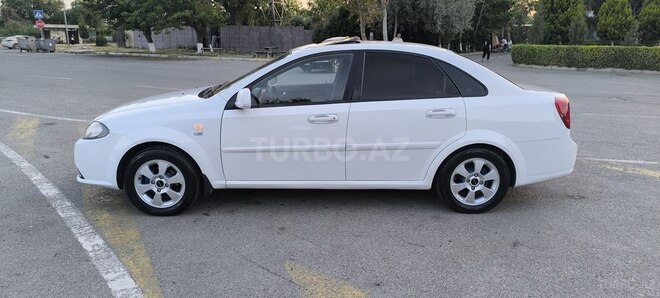 Daewoo Gentra 2014, 380,000 km - 1.5 l - Sumqayıt