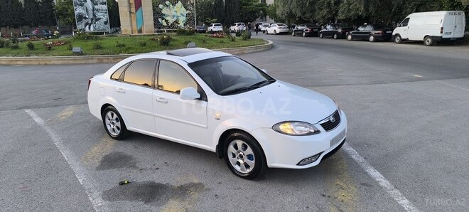 Daewoo Gentra 2014, 380,000 km - 1.5 l - Sumqayıt