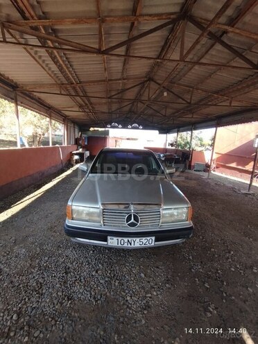 Mercedes 190 1992, 460,000 km - 1.8 l - İmişli