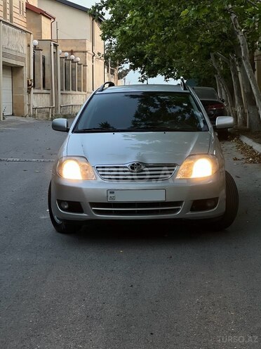 Toyota Corolla 2006, 262,000 km - 1.4 l - Bakı