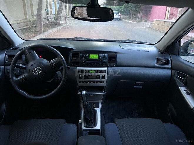 Toyota Corolla 2006, 262,000 km - 1.4 l - Bakı