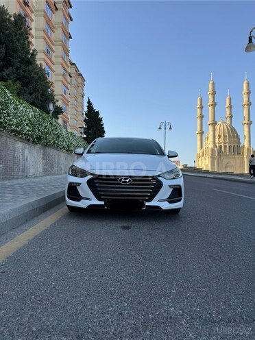Hyundai Elantra 2018, 86,161 km - 1.6 l - Bakı