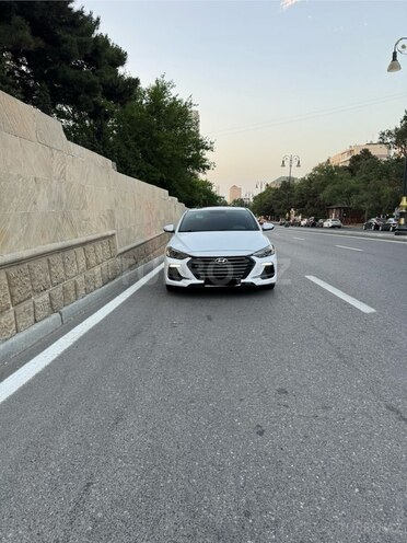Hyundai Elantra 2018, 86,161 km - 1.6 l - Bakı