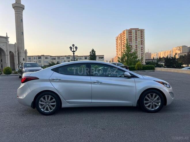 Hyundai Elantra 2015, 170,000 km - 1.8 l - Bakı