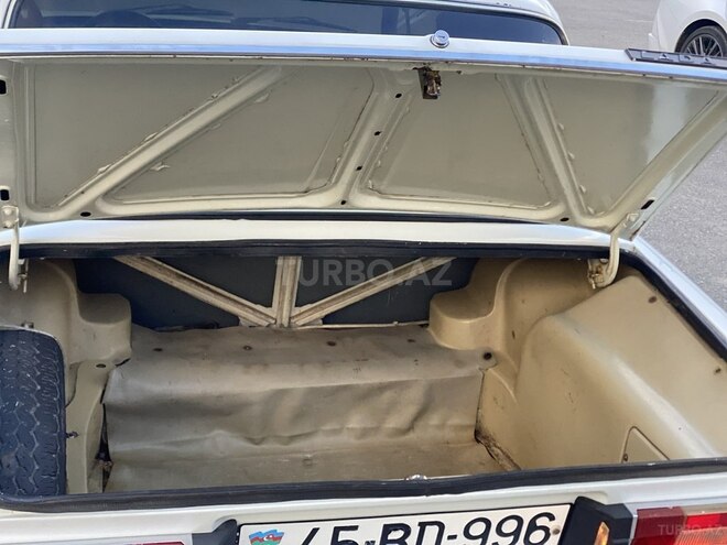 LADA (VAZ) 2106 1982, 44,000 km - 1.6 l - Qazax
